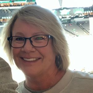 Meet your Posher, Sherry